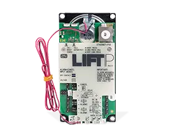 2N Lift IP 2.0-Modul mit rotem Kabel, das an der linken Seite angeschlossen ist