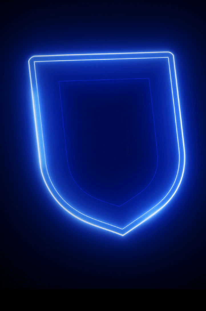 Forma di scudo vuota delineata da una brillante luce blu neon, che simboleggia protezione e sicurezza.