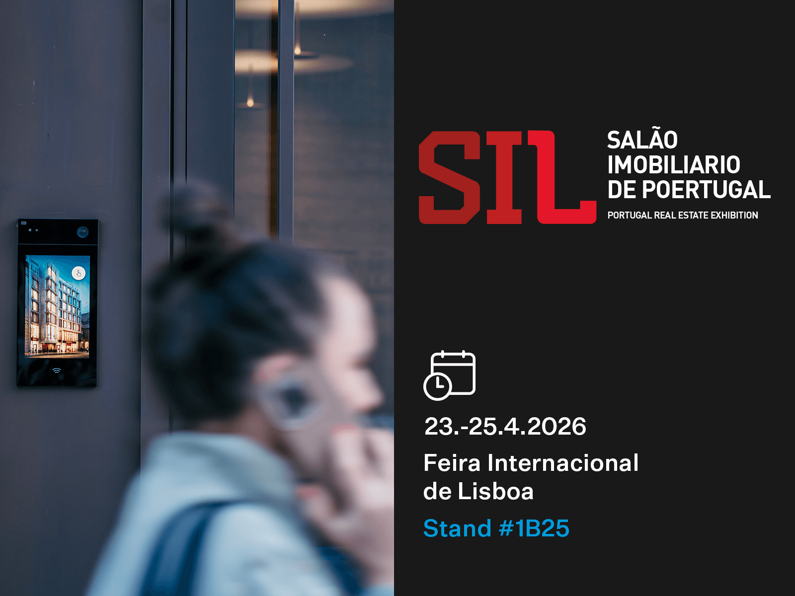 Banner de evento para o SIL Portugal 2024, mostrando as datas, detalhes do local e uma pessoa desfocada a passar por um intercomunicador de porta.