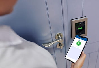 2N wprowadza 2N Access Unit 2.0, aby zaoferować klientom elastyczność dla wielu użytkowników